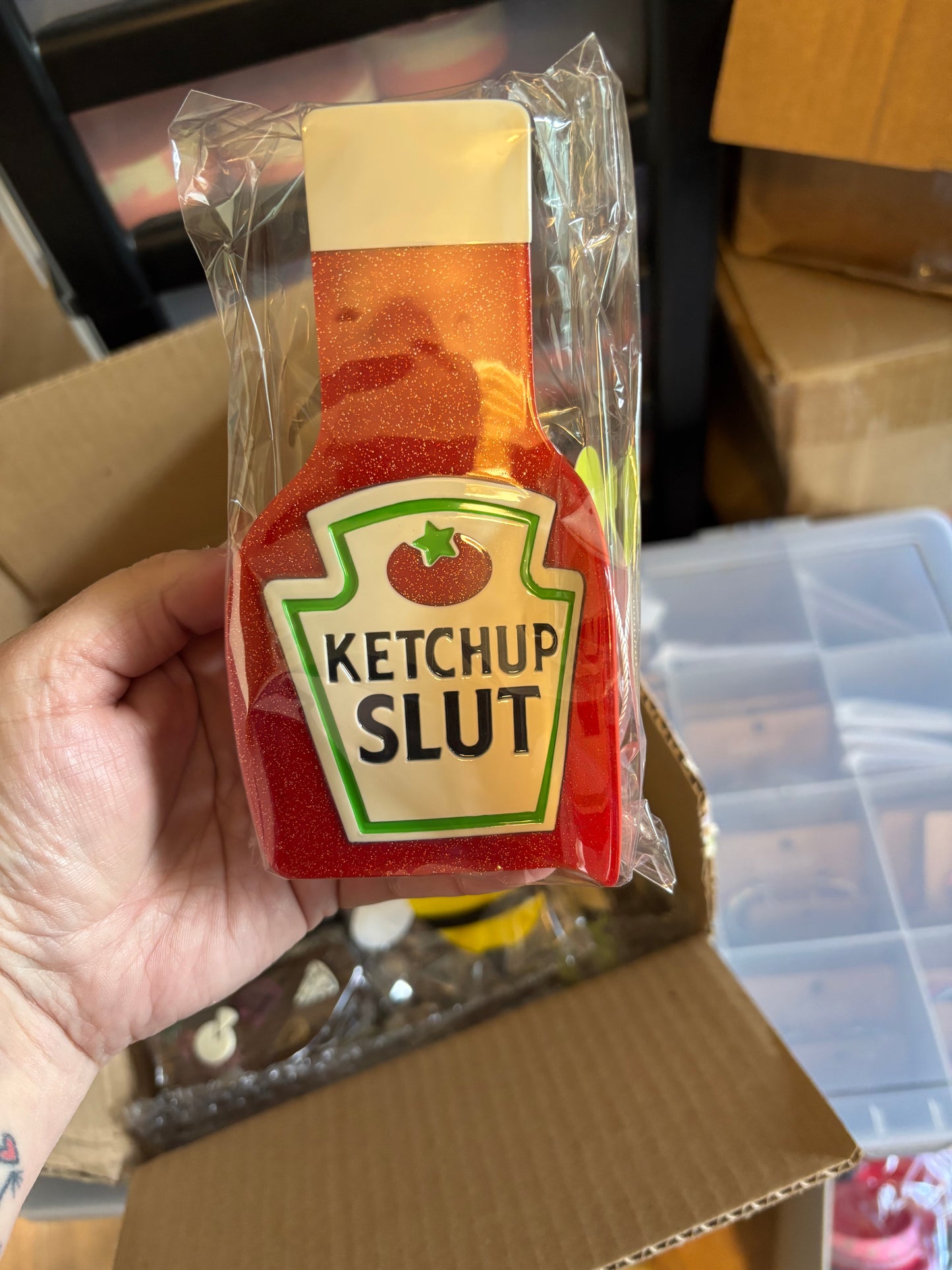 Ketchup Slut Clip - two sizes