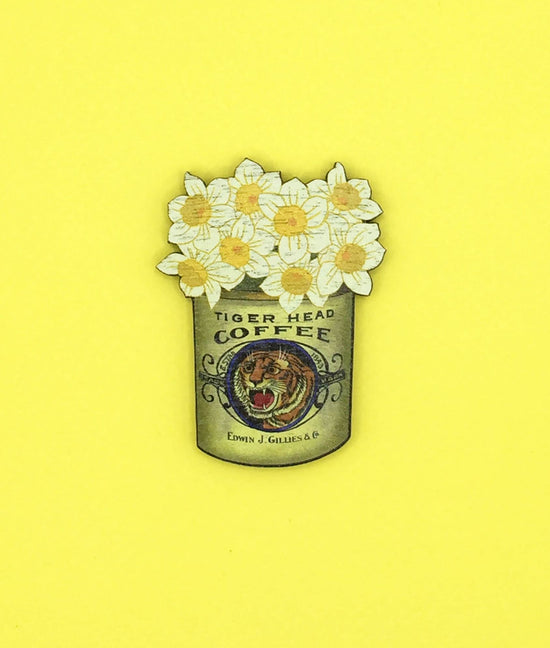 Vintage Flower Wooden Pin Badge-Daffodils BACK SOON