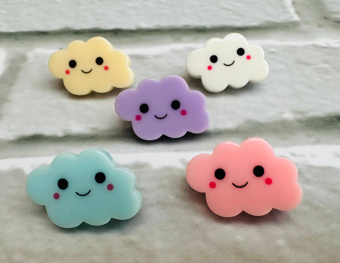 Mini Cloud resin brooch 5 colours