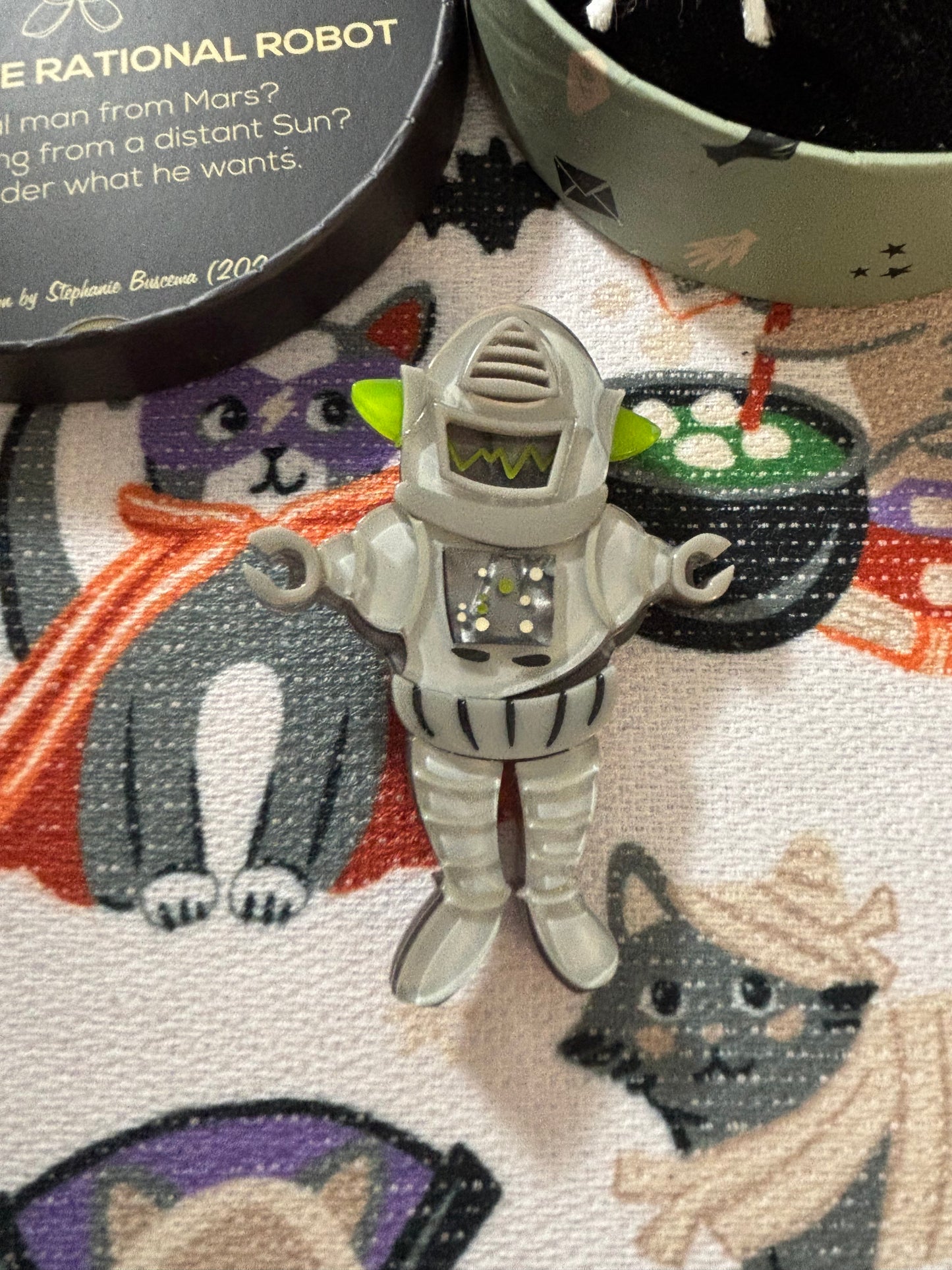 Pre Owned -  Robert The Rational Robot