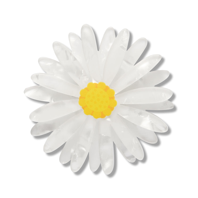 Cut Leaf Daisy Simplified Mini Brooch