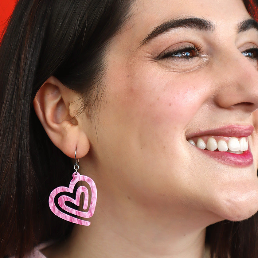 Heart Maze Ripple Drop Earrings- Pink