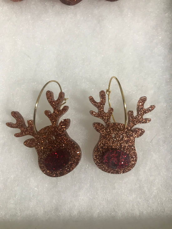 Load image into Gallery viewer, Glitter reindeer earrings
