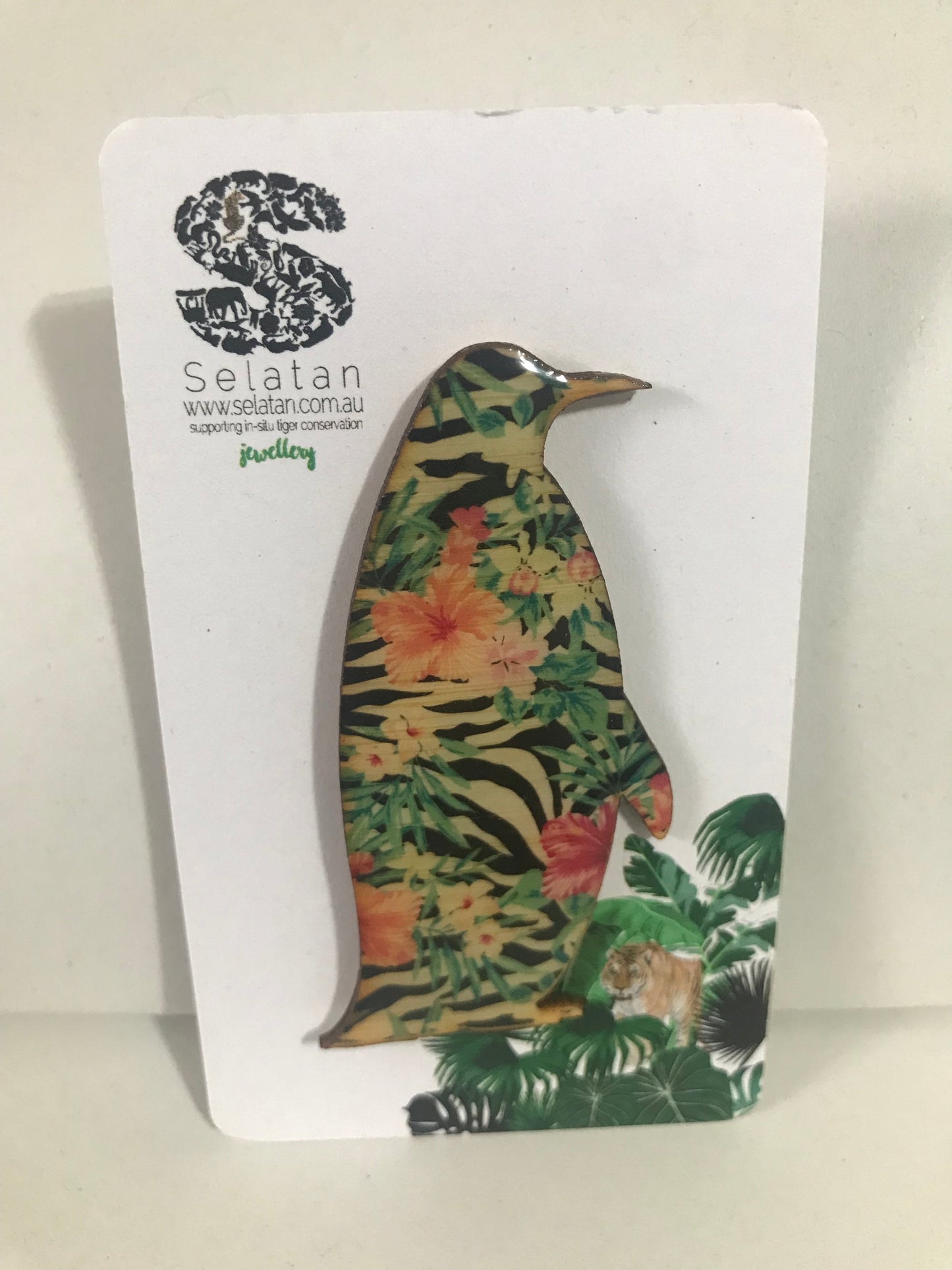 Selatan Penguin Brooch - colour as shown SALE WAS £15