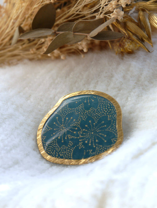 Japanese paper brooch - Turquoise blue flowers